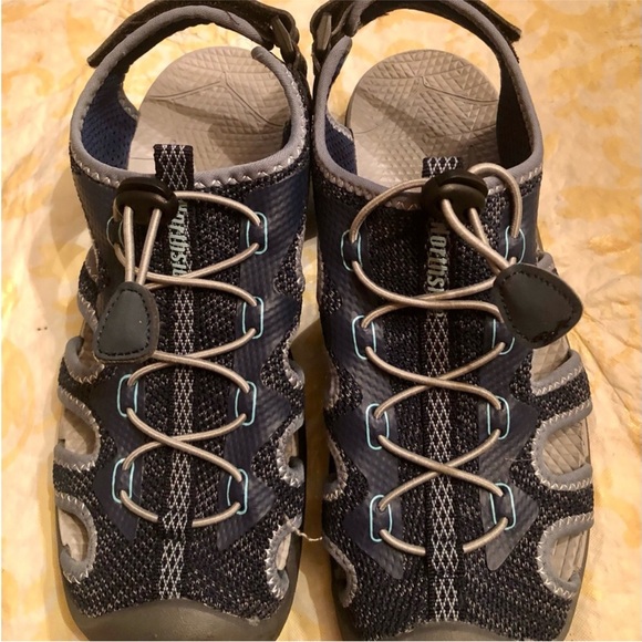 Keen size 10. Great condition. - Picture 1 of 6